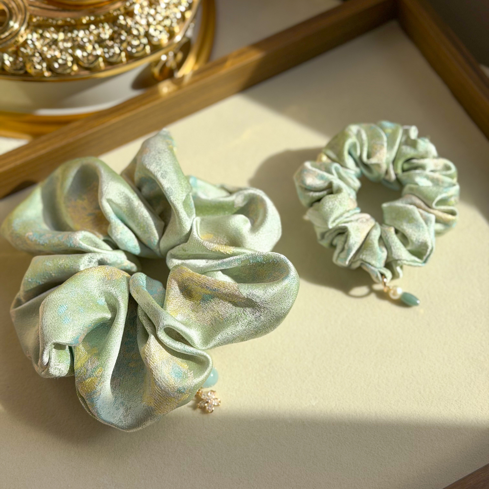 淡彩花影・Dàn Cǎi Huā Yǐng Scrunchie