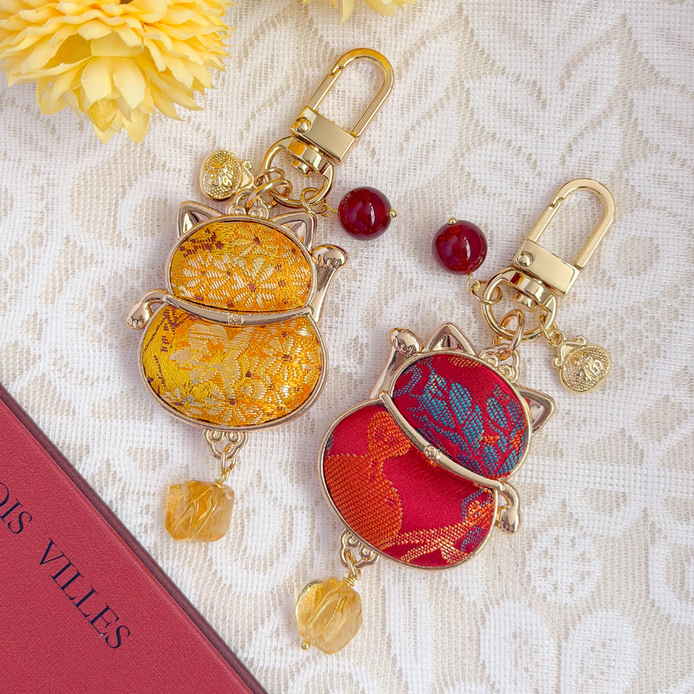 福禄・Fú Lù Reversible Fortune Cat Bag Charm